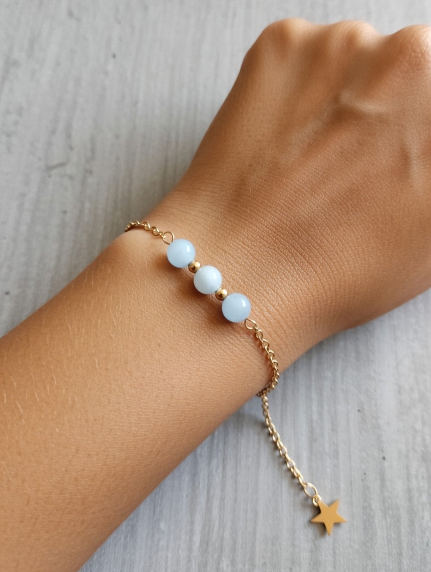 Bracelet en Aigue-Marine avec Chaîne Dorée