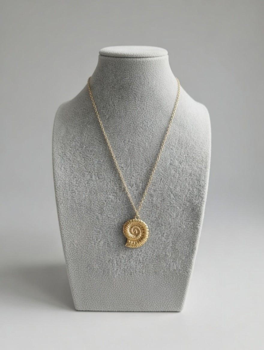Collier Spirale Ammonite - Évolution et Sagesse Ancestrale