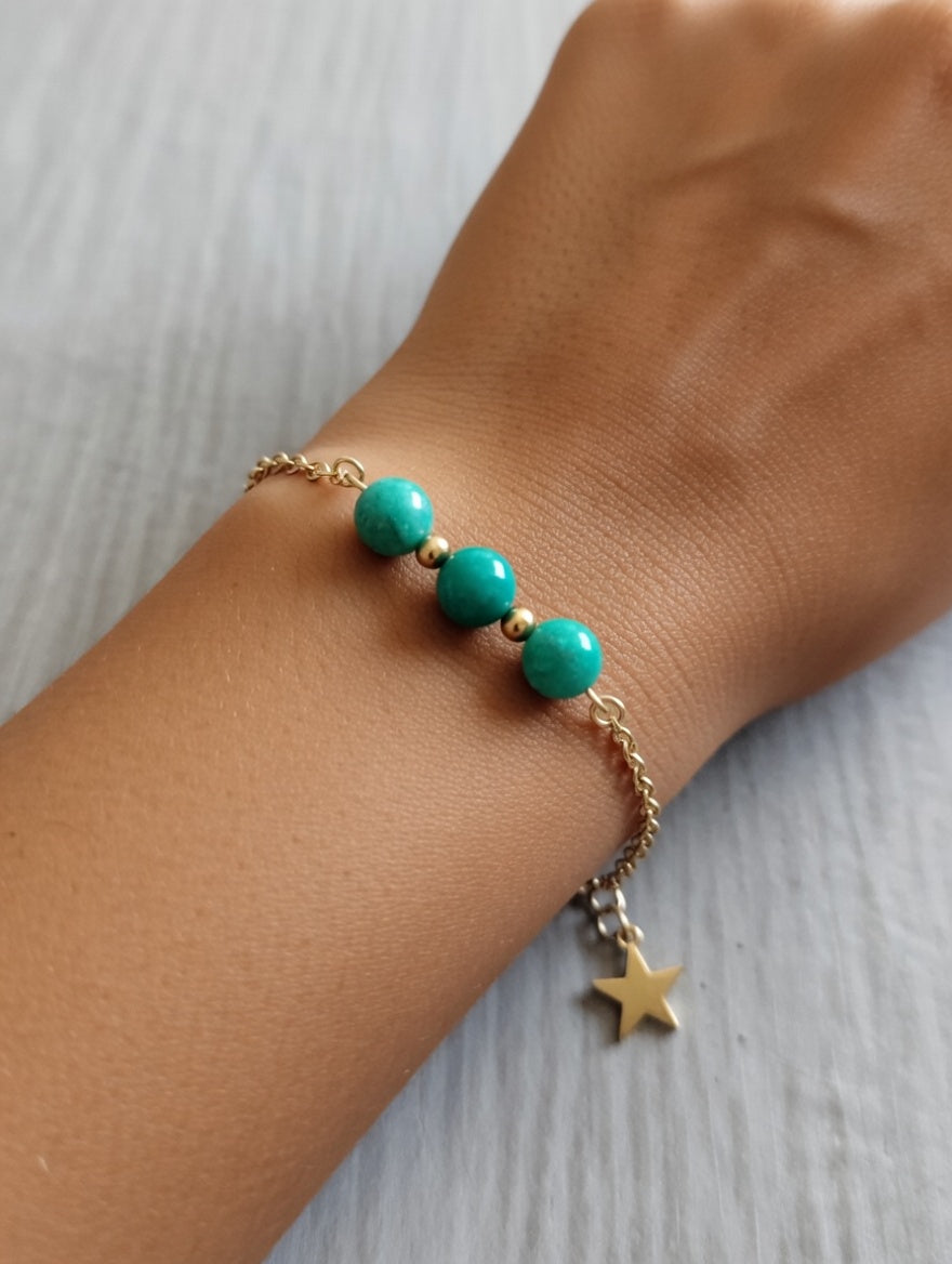 Bracelet en Amazonite avec Chaîne Dorée