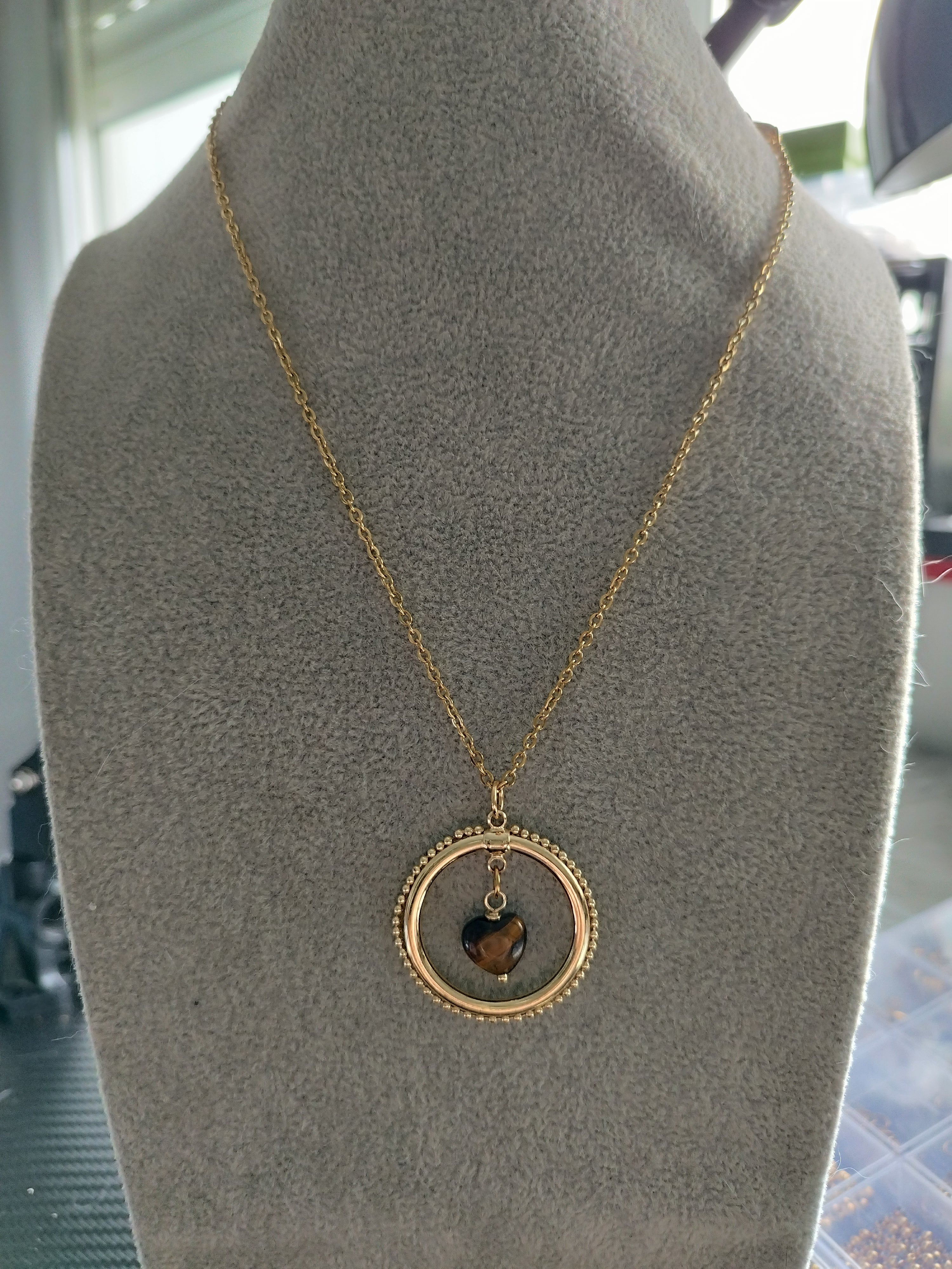 Collier Cœur Œil de Tigre - Force et Protection