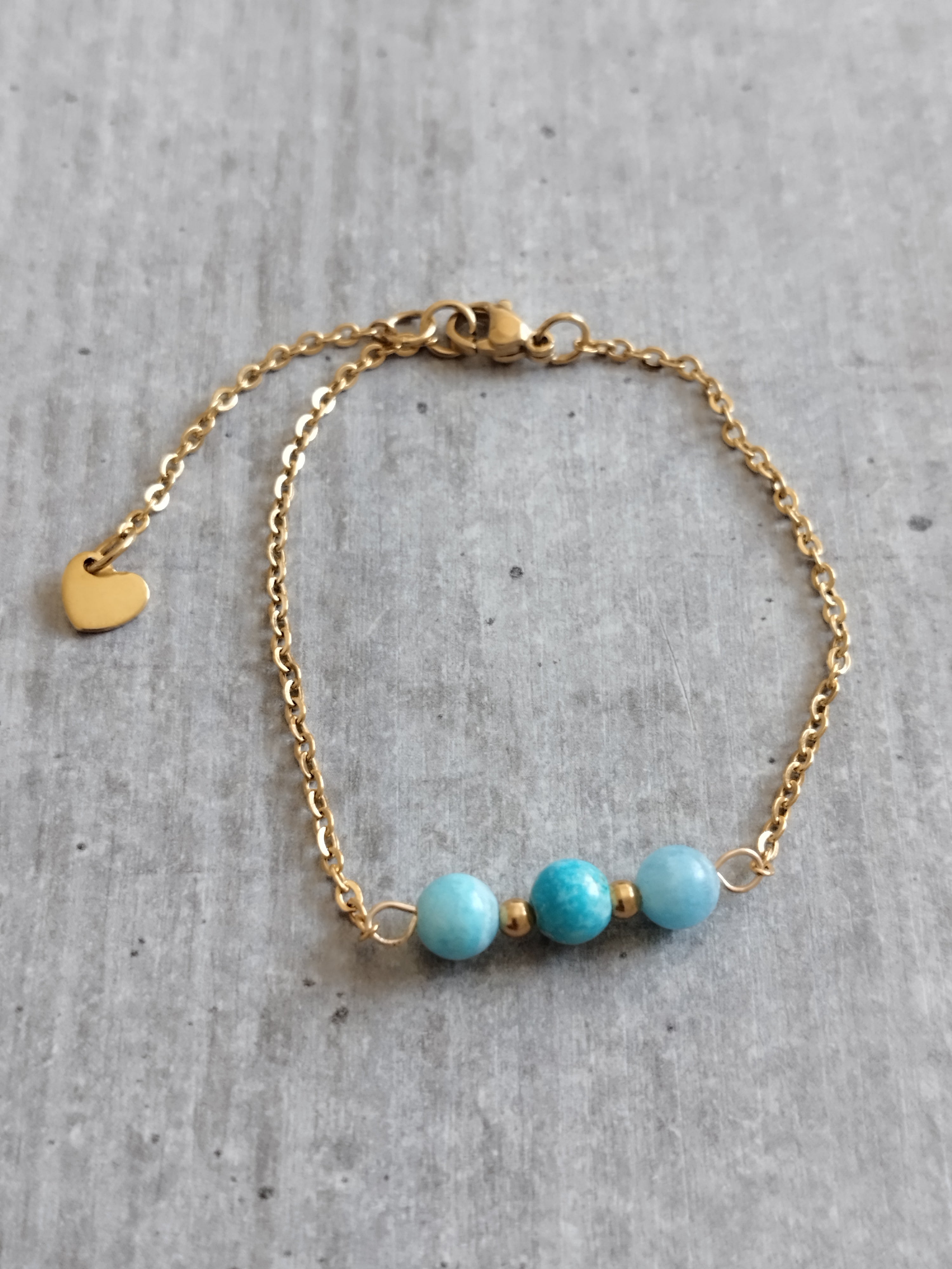 Bracelet en Hémimorphite avec Chaîne Dorée