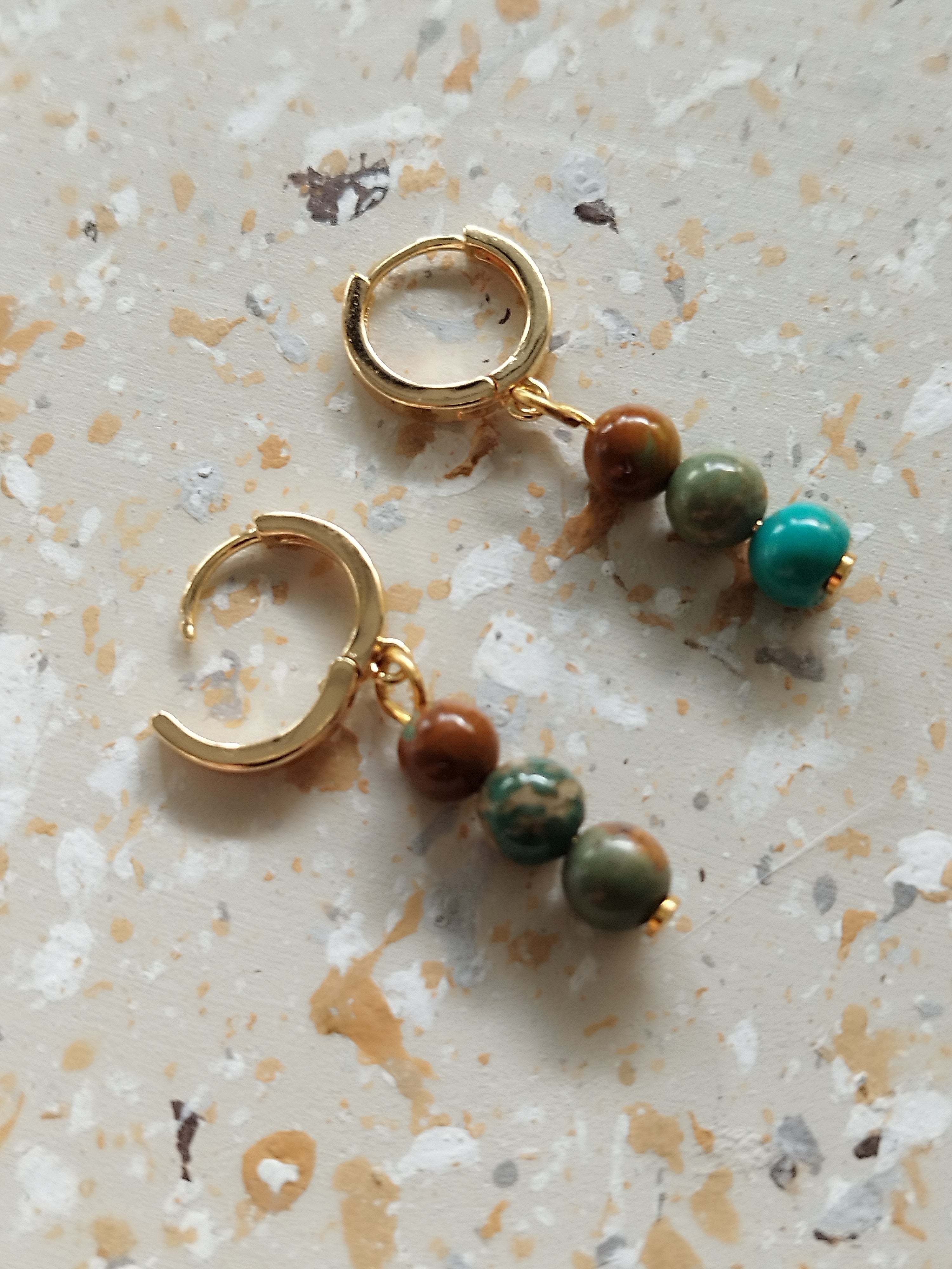 Boucles turquoise mixte