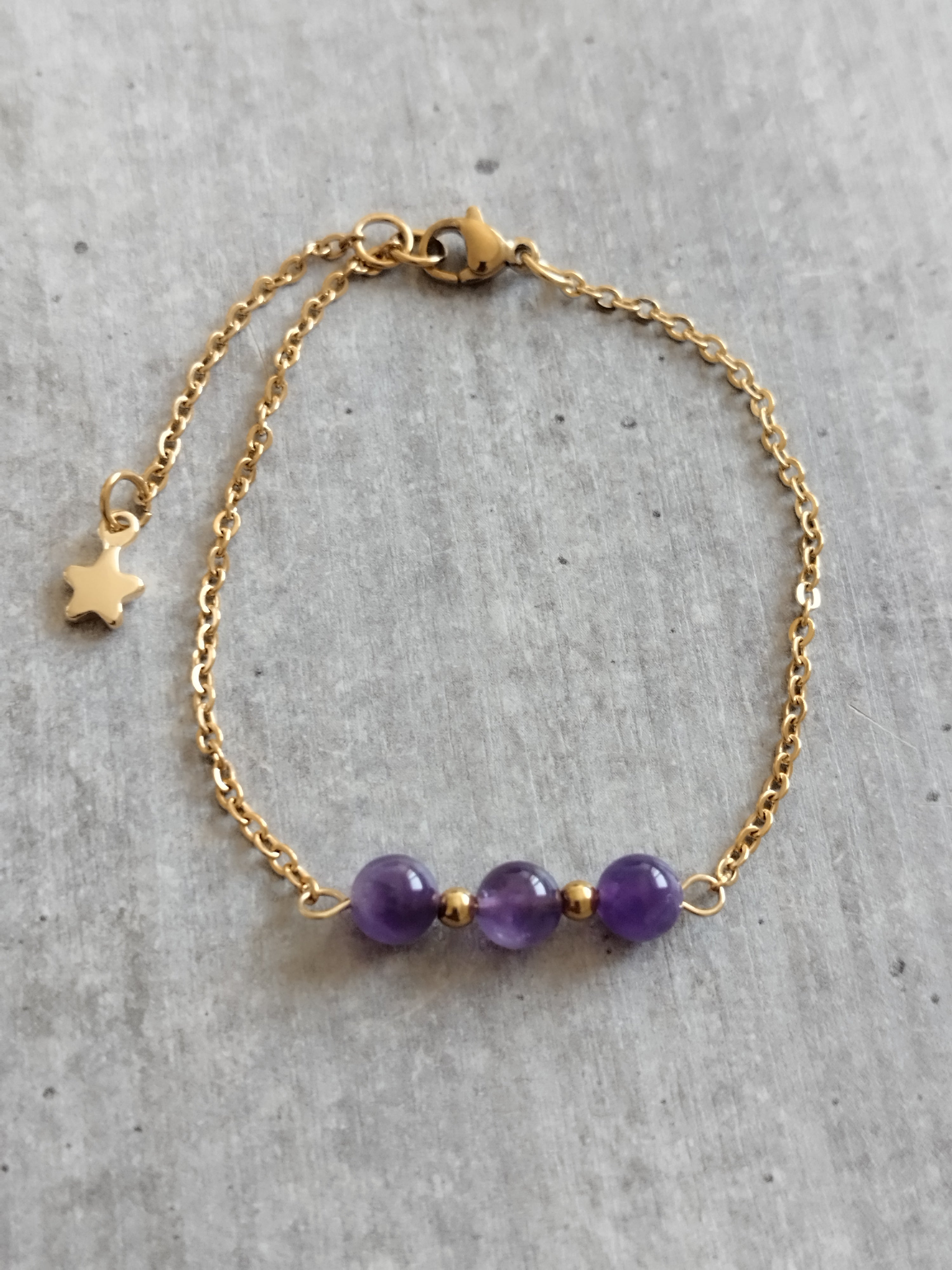 Bracelet en Améthyste avec Chaîne Dorée