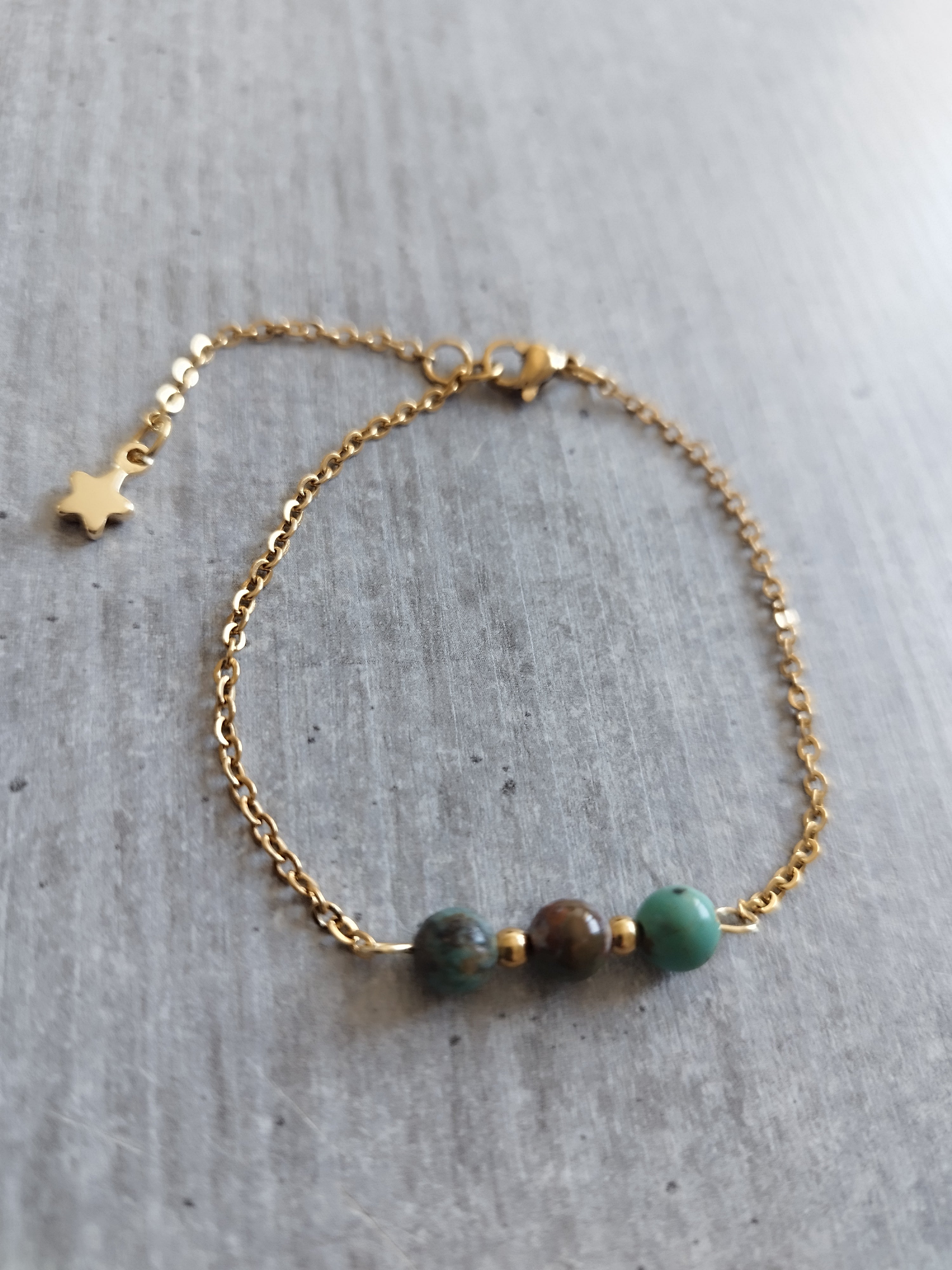 Bracelet en Turquoise Mixte avec Chaîne Dorée